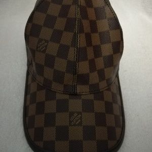 New Auth. Louis Vuitton Leather Damier Cap